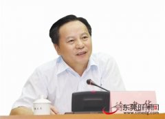 徐建华为全市村（社区）党工委书记上课